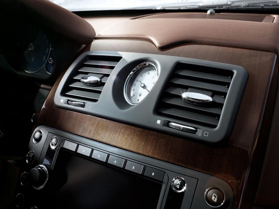  Maserati Quattroporte 2008 года  (фото 157 из 197)
